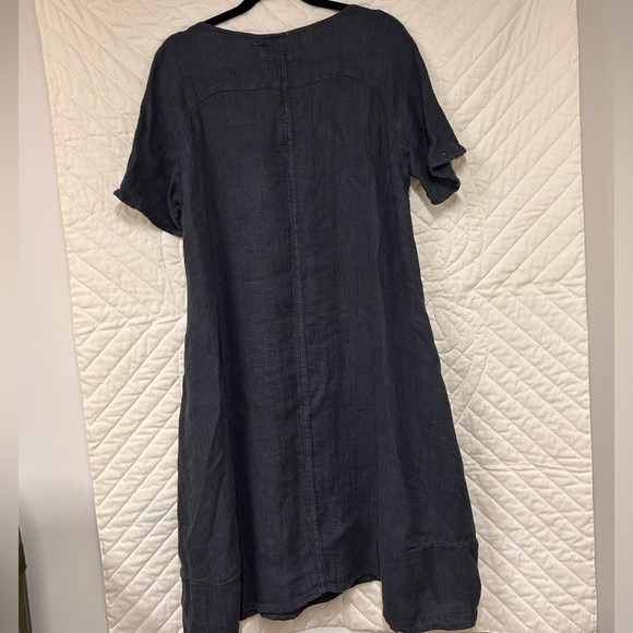 Grizas Linen Shift Dress - Picture 7 of 8